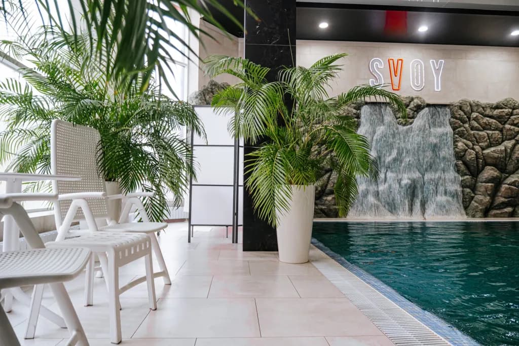 Аквазаона с бассейном